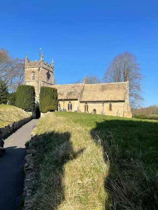 Fordview Cottage Is Full Of Cotwolds Charm Upper Slaughter Buitenkant foto