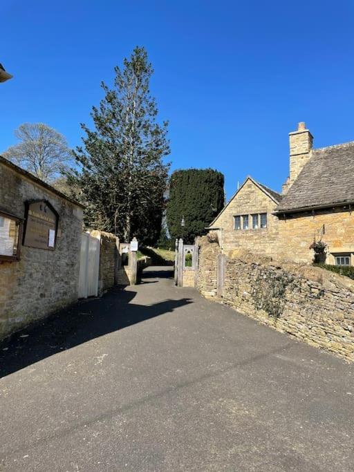Fordview Cottage Is Full Of Cotwolds Charm Upper Slaughter Buitenkant foto